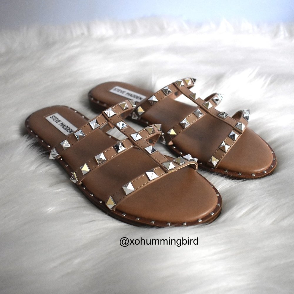 Steve Madden | Averill Strappy Studded Gladiator Sandal (Tan) - Picture 6 of 11